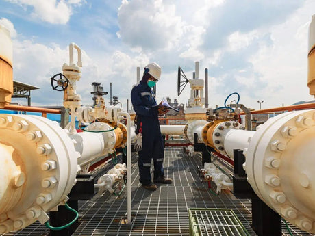 How to Choose the Best Borescopes for Oil & Gas and Energy Inspection