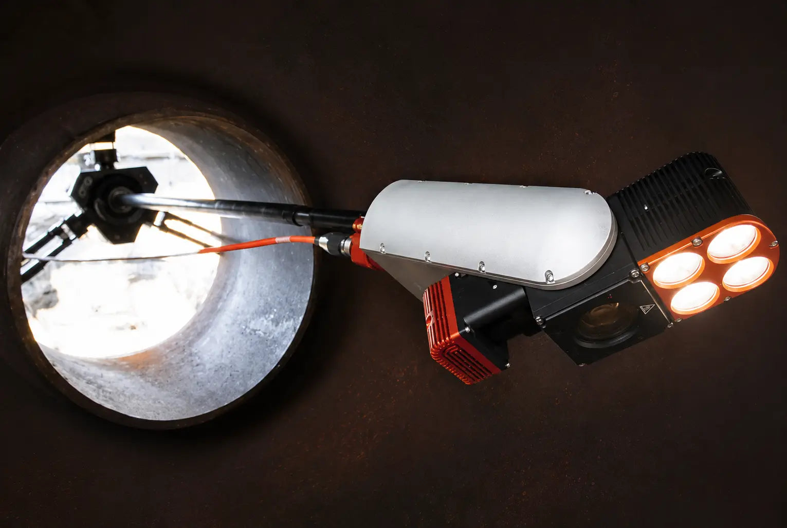 Mentor  Zoom Inspection in a Tank